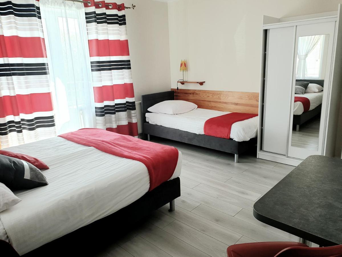 Solar Bed & Breakfast Karwia Eksteriør billede