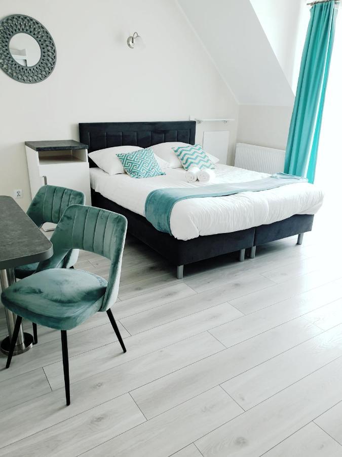 Solar Bed & Breakfast Karwia Eksteriør billede