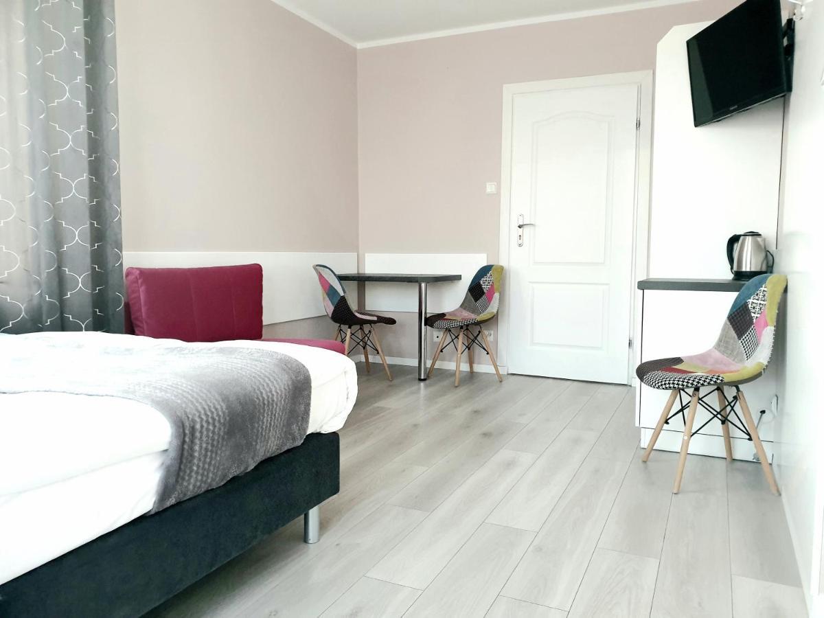 Solar Bed & Breakfast Karwia Eksteriør billede
